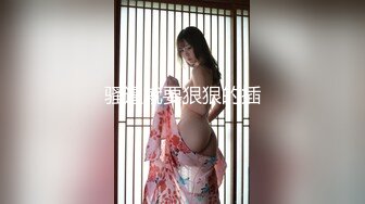 [MP4/ 663M] 2023新黑客破解家庭网络摄像头偷拍 媳妇看黄视频浑身欲火来大姨妈了穿着性感情趣内衣勾引老公干她